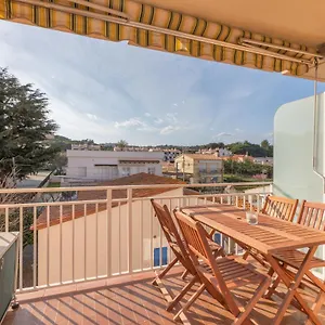Hauzify I Center Apartamento