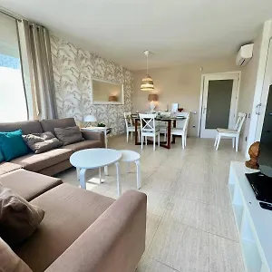 A 600 Metros De La Playa, Ideal Familias Apartamento